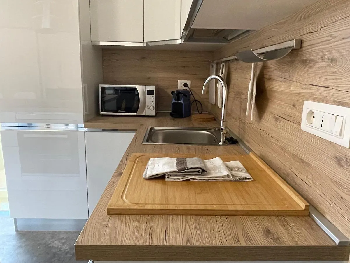 Magic Apartments Bardolino 0*,  Italy